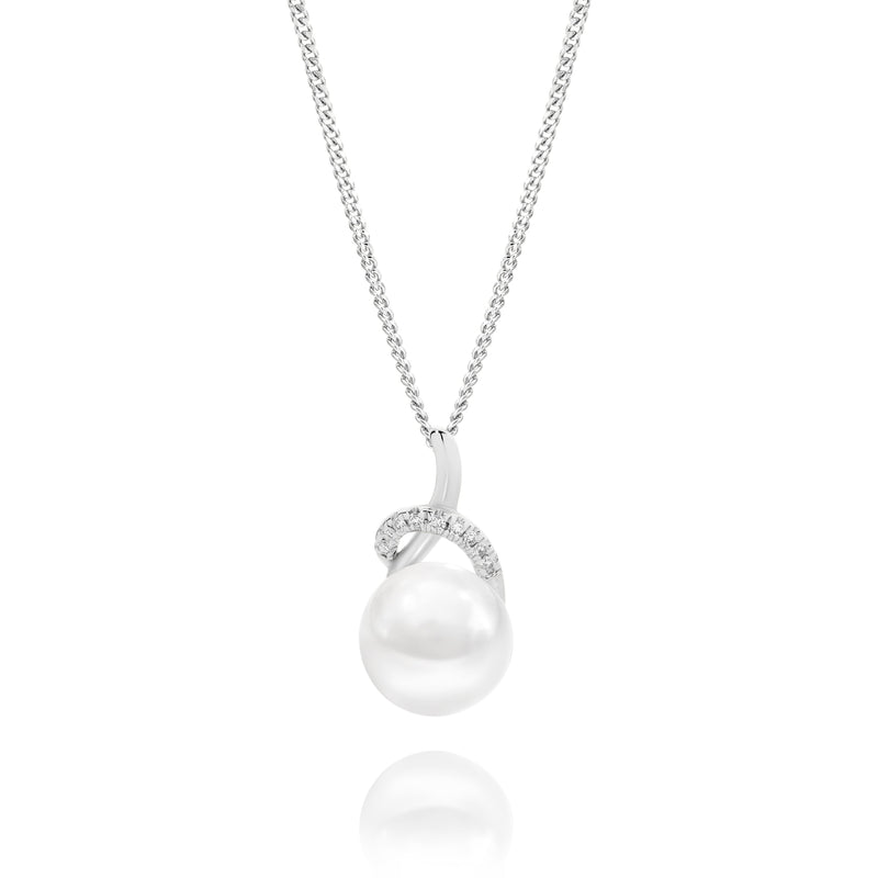 9ct white gold pearl and diamond slider pendant